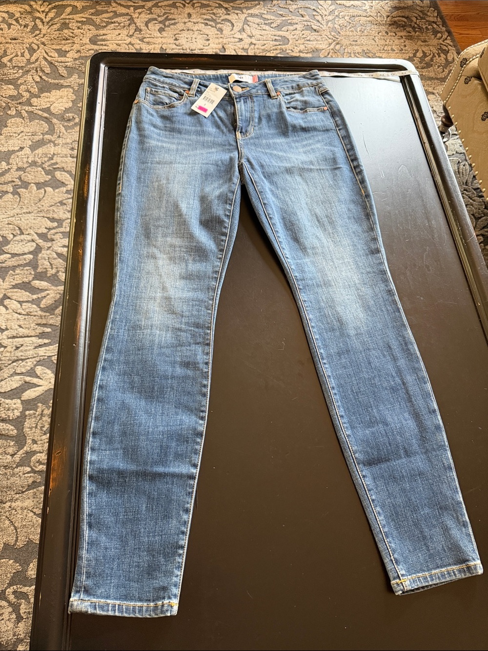Cabi Classic Blue Women's Skinny Jeans